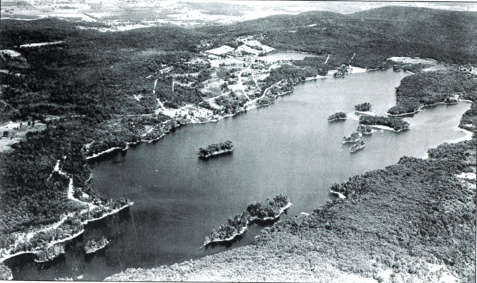 An aerial shot of the Highland Lakes area taken in 1938 Source:  Vernon 200: A Bicentennial History of the Township of Vernon, New Jersey 1792-1992, by Ronald J. Dupont, Jr.